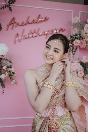 ชุดไทยเจ้าสาว ชุดไทยจักรพรรดิ์ เช่าที่แบมบี้ เวดดิ้ง ห้วยขวาง